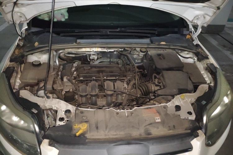 Used Ford Focus 2012 Sedan 1.6L Automatic Comfort Model Engine Bay
