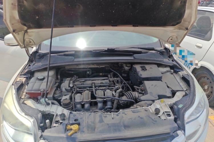 Used Ford Focus 2012 Sedan 1.6L Automatic Comfort Model Engine Bay