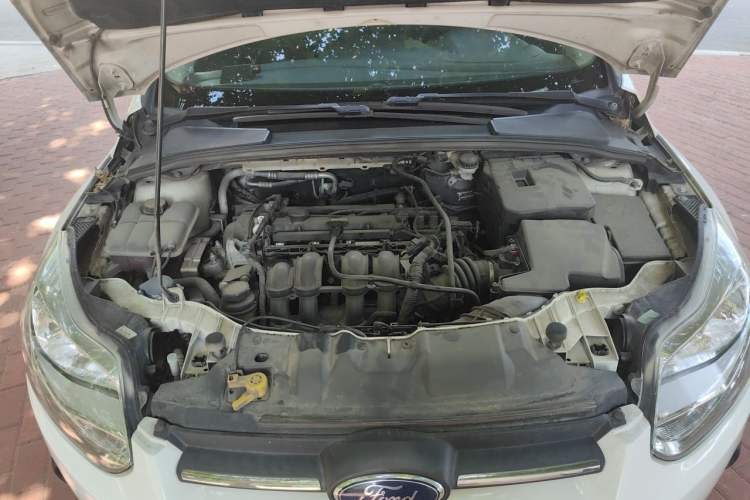 Used Ford Focus 2012 Hatchback 1.6L Automatic Comfort Model Engine Bay