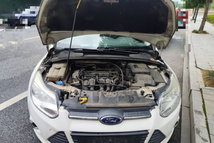 Used Ford Focus 2012 Hatchback 1.6L Automatic Fashion Edition Engine Bay