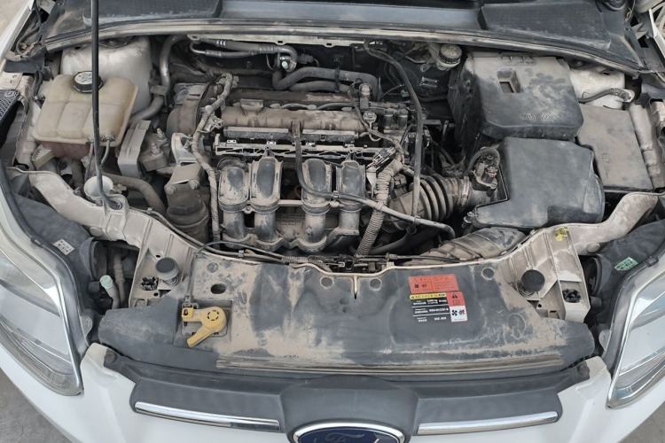 Used Ford Focus 2012 Sedan 1.6L Automatic Fashion Edition Engine Bay