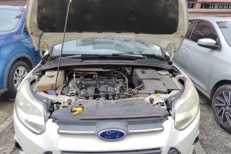Used Ford Focus 2012 Hatchback 1.6L Manual Comfort Model Engine Bay