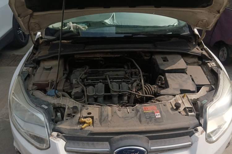 Used Ford Focus 2012 Hatchback 1.6L Automatic Fashion Edition Engine Bay