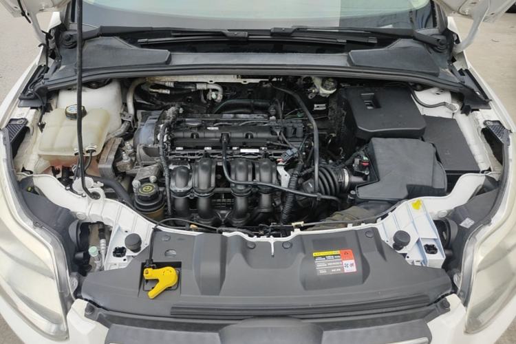 Used Ford Focus 2012 Hatchback 1.6L Automatic Comfort Model Engine Bay