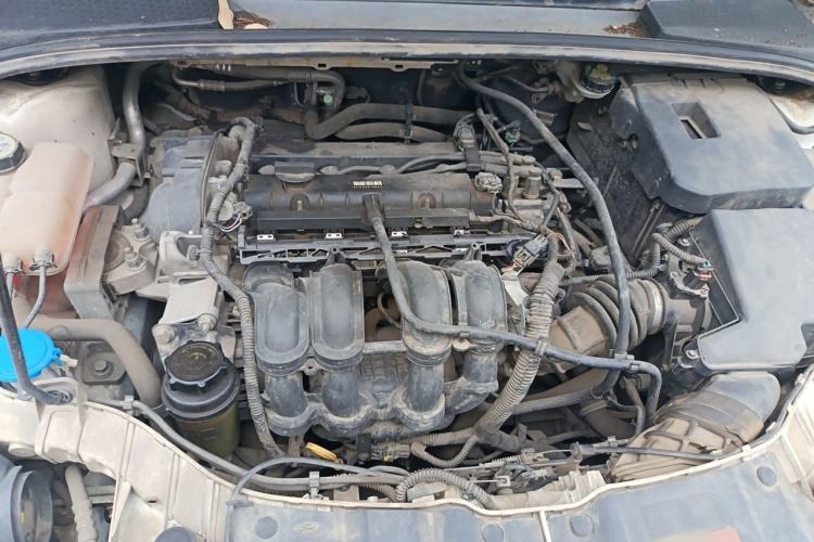 Used Ford Focus 2012 Hatchback 1.6L Automatic Fashion Edition Engine Bay