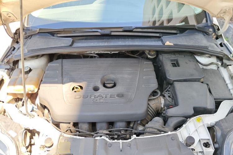 Used Ford Focus 2012 Hatchback 2.0L Automatic Luxury Sport Model Engine Bay