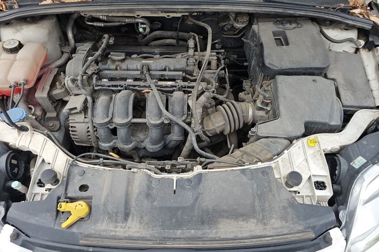 Used Ford Focus 2012 Hatchback 1.6L Manual Comfort Model Engine Bay