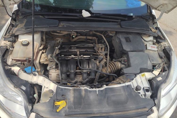 Used Ford Focus 2012 Sedan 1.6L Manual Fashion Edition Engine Bay