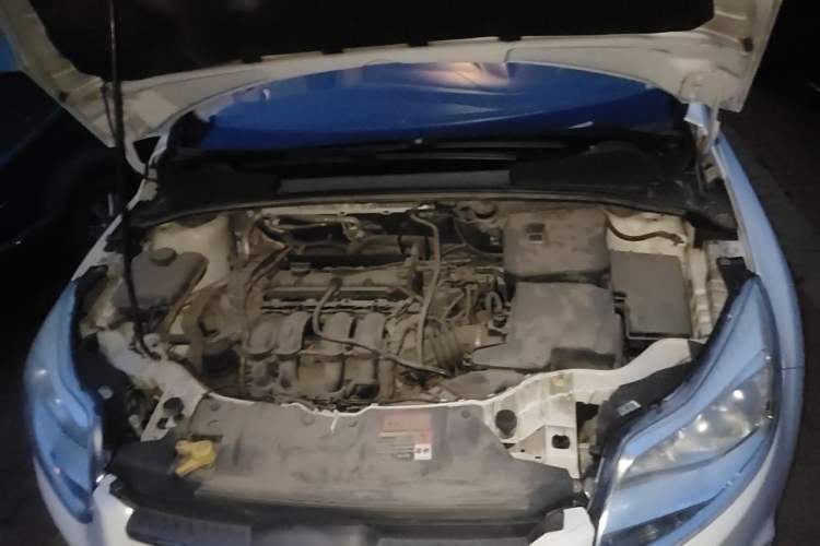 Used Ford Focus 2012 Hatchback 1.6L Automatic Comfort Model Engine Bay