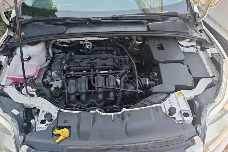 Used Ford Focus 2012 Hatchback 1.6L Automatic Comfort Model Engine Bay