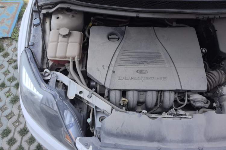 Used Ford Focus 2012 Hatchback Classic 1.8L Automatic Base Model Engine Bay Right