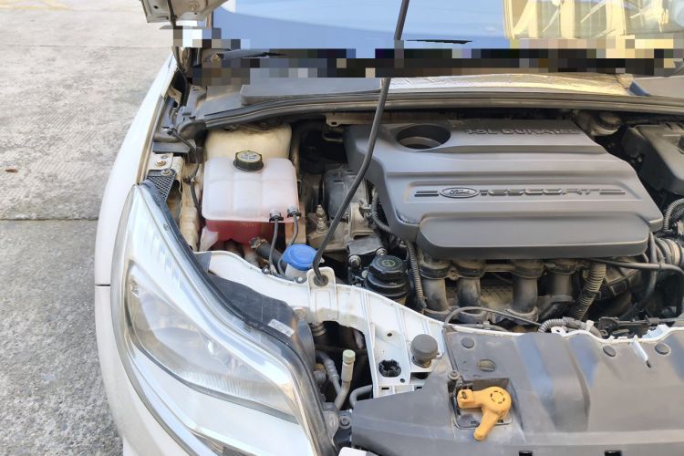 Used Ford Focus 2012 Sedan 1.6L Automatic Fashion Edition Engine Bay Right