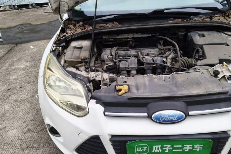 Used Ford Focus 2012 Sedan 1.6L Automatic Fashion Edition Engine Bay Right