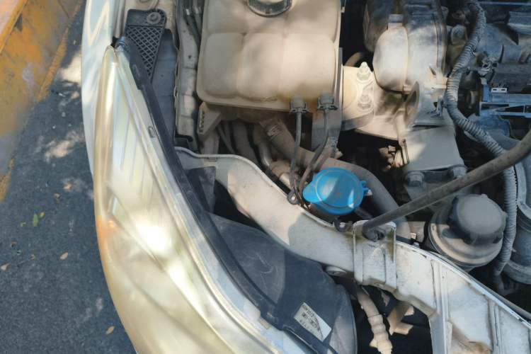 Used Ford Focus 2012 Hatchback 1.6L Automatic Comfort Model Engine Bay Right