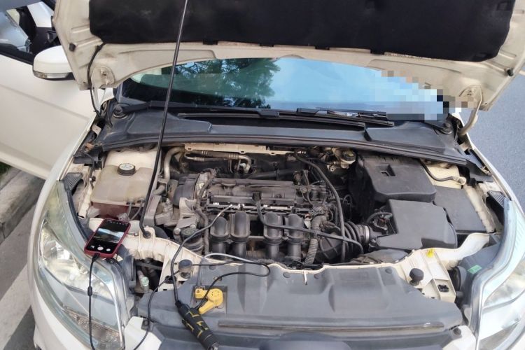 Used Ford Focus 2012 Sedan 1.6L Automatic Fashion Edition Engine Bay Right