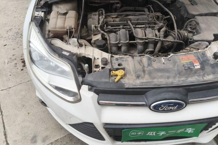 Used Ford Focus 2012 Sedan 1.6L Automatic Fashion Edition Engine Bay Right