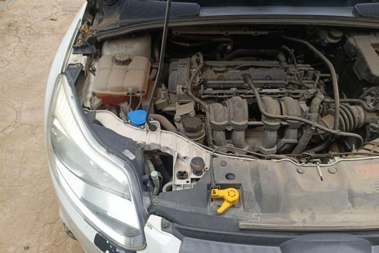 Used Ford Focus 2012 Sedan 1.6L Automatic Fashion Edition Engine Bay Right