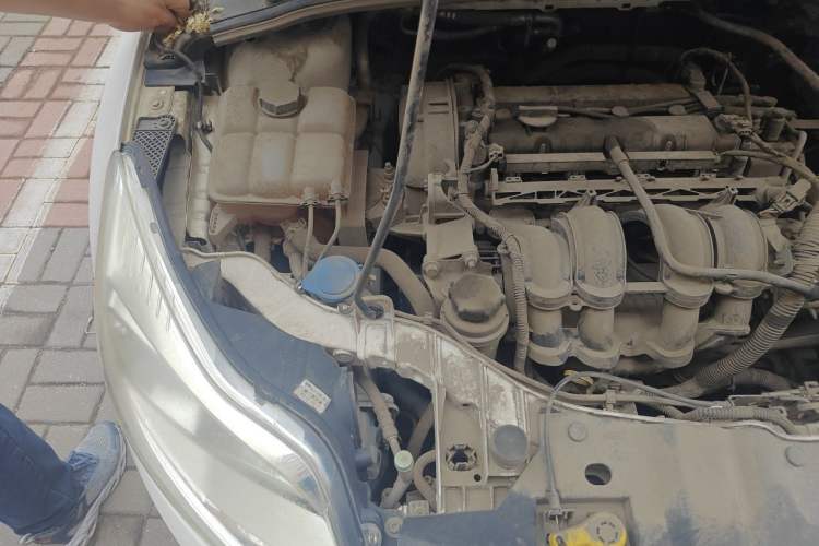 Used Ford Focus 2012 Sedan 1.6L Automatic Fashion Edition Engine Bay Right