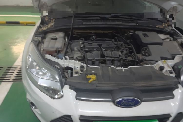 Used Ford Focus 2012 Sedan 1.6L Automatic Fashion Edition Engine Bay Right