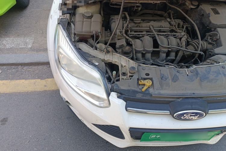 Used Ford Focus 2012 Hatchback 1.6L Automatic Fashion Edition Engine Bay Right