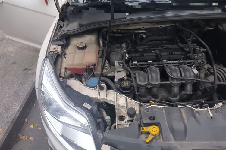 Used Ford Focus 2012 Sedan 1.6L Automatic Fashion Edition Engine Bay Right