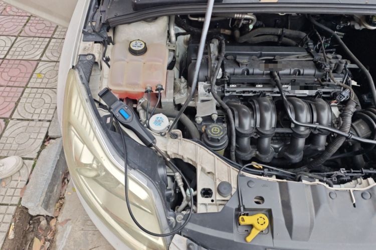 Used Ford Focus 2012 Sedan 1.6L Automatic Fashion Edition Engine Bay Right