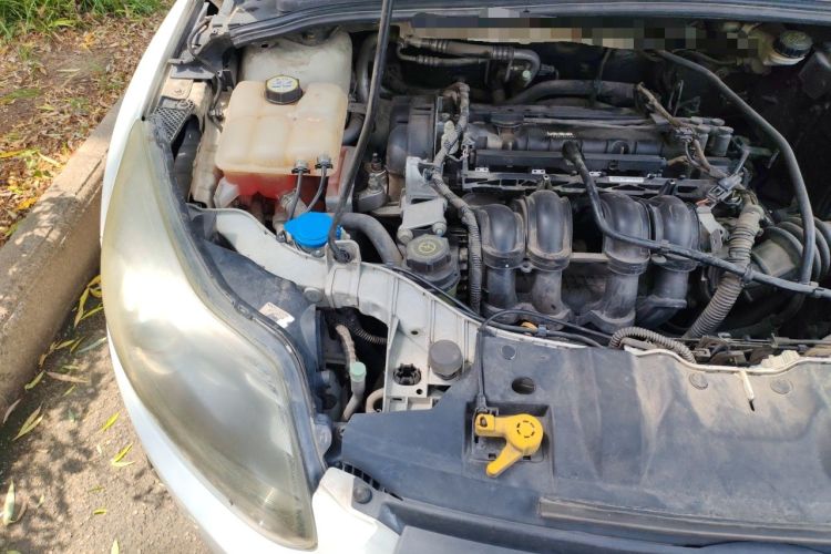 Used Ford Focus 2012 Sedan 1.6L Automatic Fashion Edition Engine Bay Right
