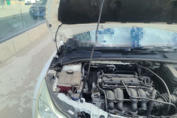 Used Ford Focus 2012 Hatchback 1.6L Manual Fashion Edition Engine Bay Right