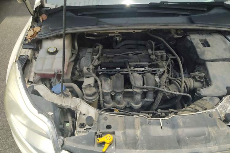 Used Ford Focus 2012 Hatchback 1.6L Automatic Comfort Model Engine Bay Right