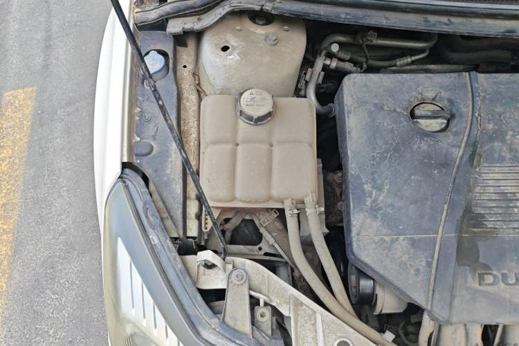 Used Ford Focus 2012 Hatchback Classic 1.8L Automatic Fashion Edition Engine Bay Right