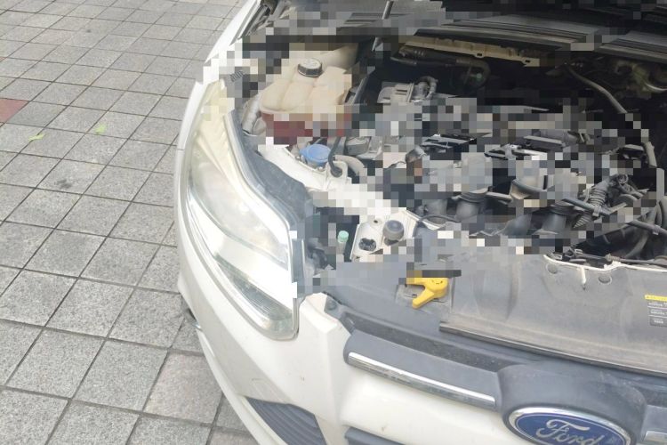 Used Ford Focus 2012 Hatchback 1.6L Automatic Fashion Edition Engine Bay Right