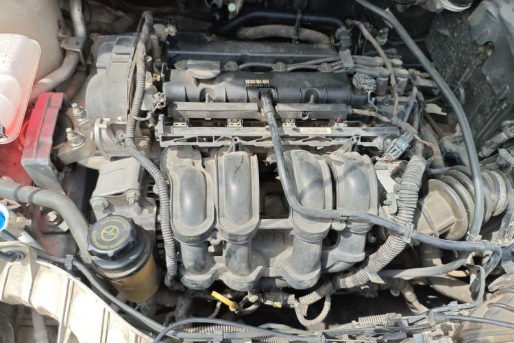 Used Ford Focus 2012 Hatchback 1.6L Automatic Fashion Edition Engine Bay