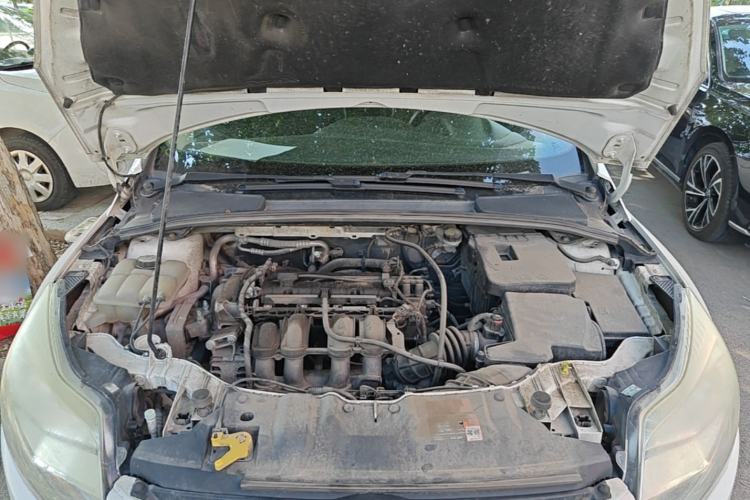Used Ford Focus 2012 Sedan 1.6L Manual Fashion Edition Engine Bay