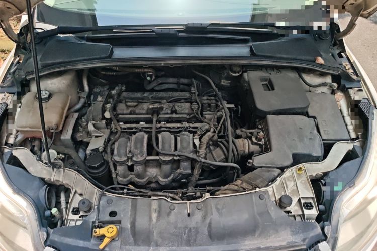 Used Ford Focus 2012 Sedan 1.6L Automatic Fashion Edition Engine Bay