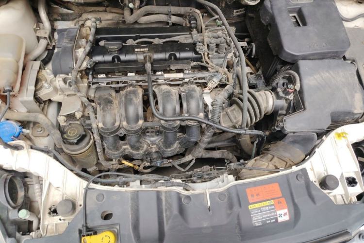 Used Ford Focus 2012 Sedan 1.6L Automatic Comfort Model Engine Bay