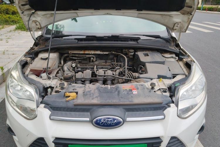Used Ford Focus 2012 Hatchback 1.6L Automatic Comfort Model Engine Bay