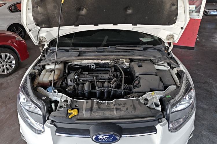 Used Ford Focus 2012 Hatchback 1.6L Automatic Fashion Edition Engine Bay