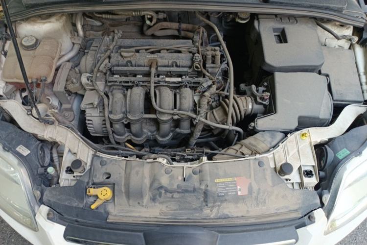 Used Ford Focus 2012 Sedan 1.6L Manual Comfort Model Engine Bay