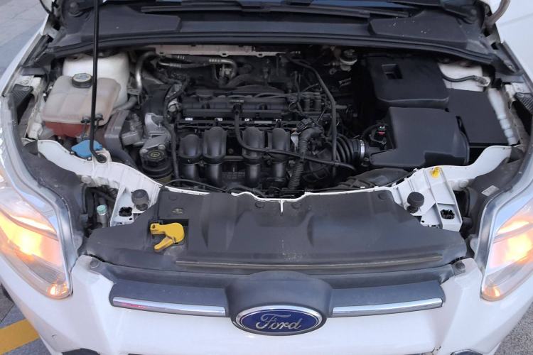 Used Ford Focus 2012 Hatchback 1.6L Automatic Comfort Model Engine Bay