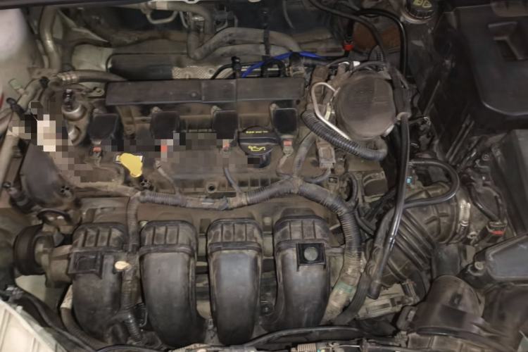 Used Ford Focus 2012 Hatchback 2.0L Automatic Luxury Sport Model Engine Bay