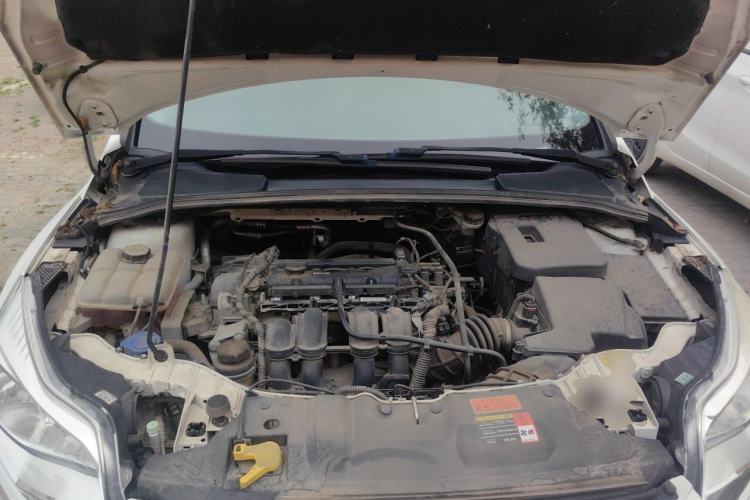 Used Ford Focus 2012 Hatchback 1.6L Automatic Fashion Edition Engine Bay