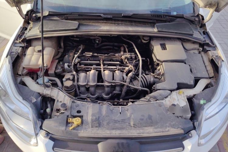 Used Ford Focus 2012 Hatchback 1.6L Automatic Fashion Edition Engine Bay