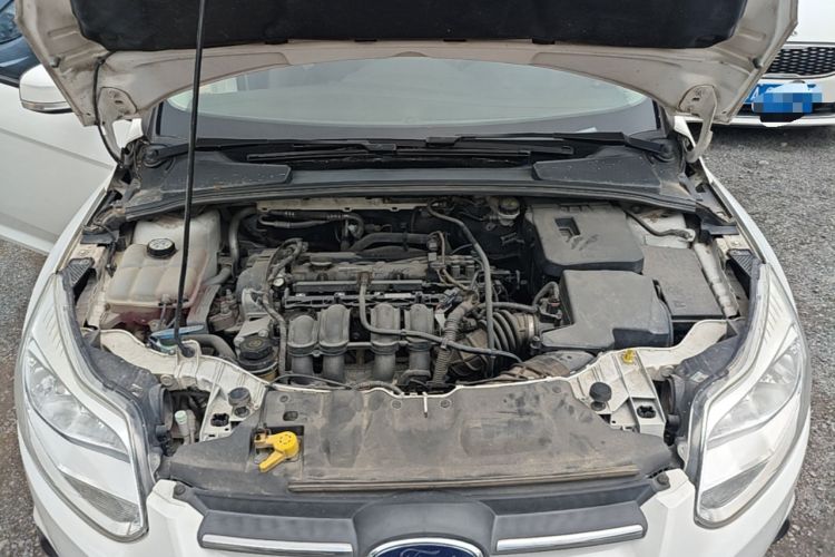 Used Ford Focus 2012 Sedan 1.6L Automatic Comfort Model Engine Bay