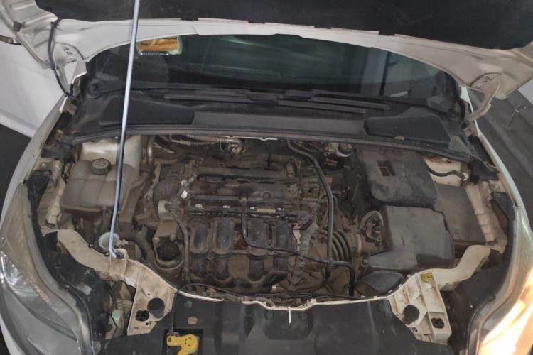 Used Ford Focus 2012 Hatchback 1.6L Automatic Fashion Edition Engine Bay