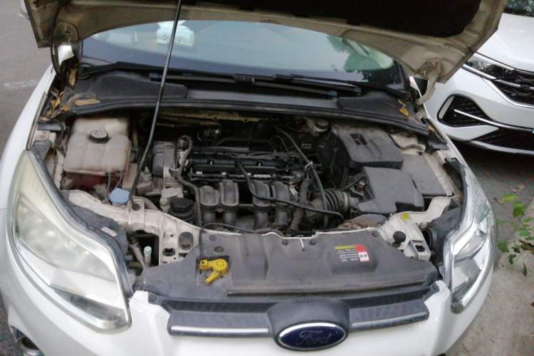 Used Ford Focus 2012 Hatchback 1.6L Automatic Fashion Edition Engine Bay