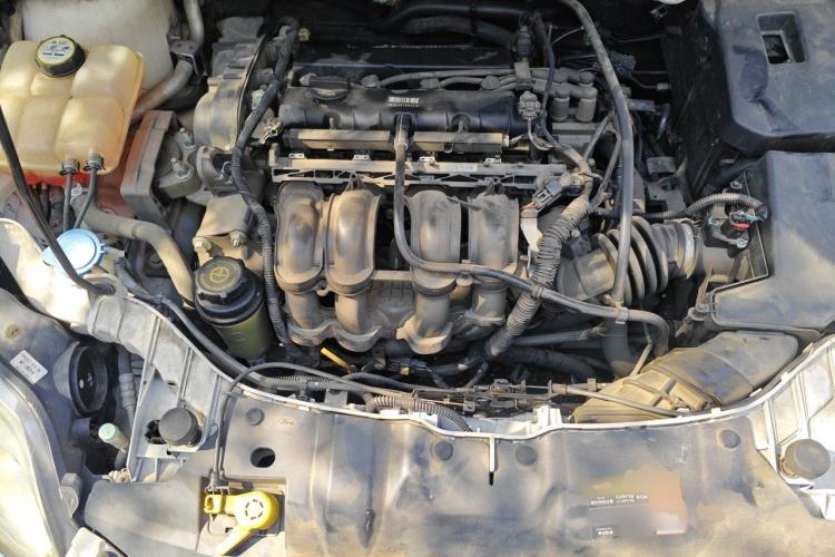 Used Ford Focus 2012 Hatchback 1.6L Automatic Comfort Model Engine Bay