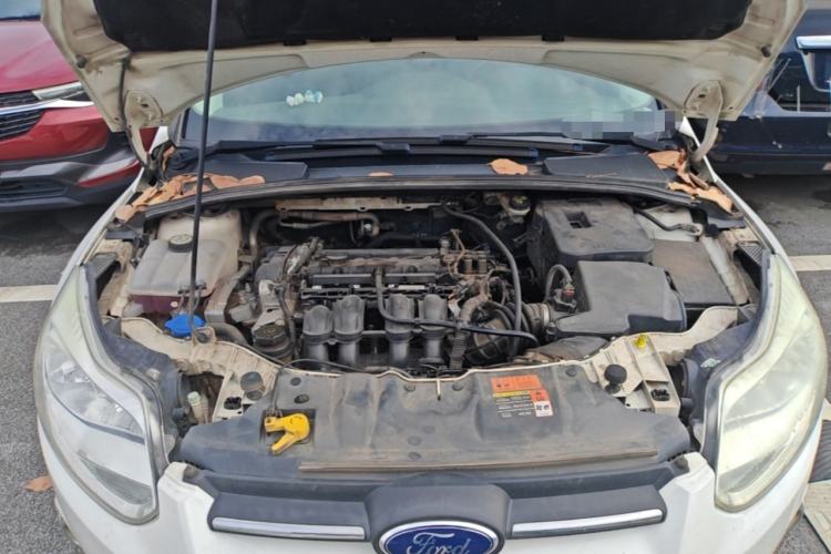 Used Ford Focus 2012 Hatchback 1.6L Automatic Fashion Edition Engine Bay