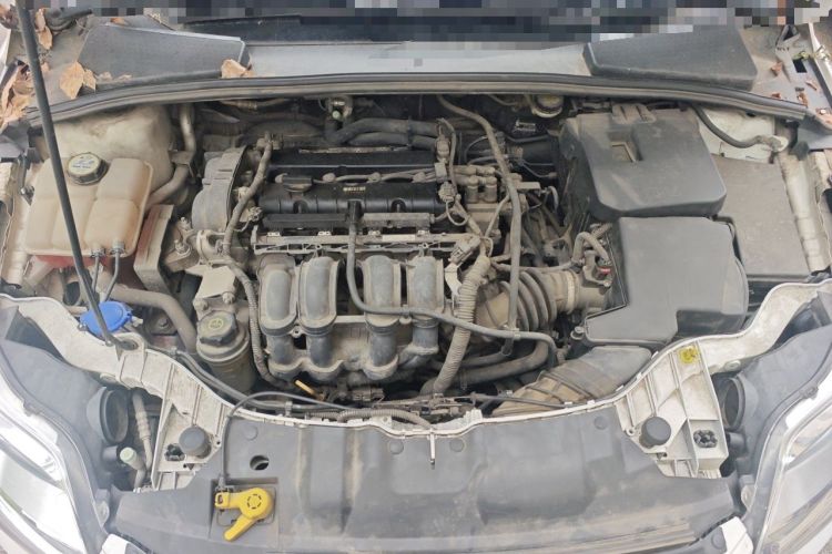 Used Ford Focus 2012 Sedan 1.6L Automatic Comfort Model Engine Bay