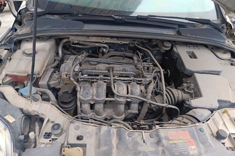 Used Ford Focus 2012 Sedan 1.6L Automatic Comfort Model Engine Bay