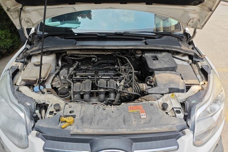 Used Ford Focus 2012 Hatchback 1.6L Automatic Fashion Edition Engine Bay